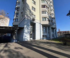 Оренда комерційного приміщення на Краківській