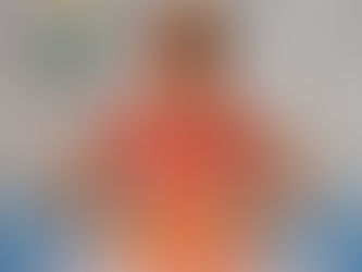 Concurso onde Lavínia Silveira da Rosa, do Bambas da Alegria coroada como Embaixatriz Mirim do RS