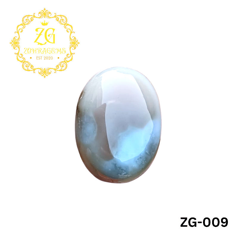 Thumbnail: Eye design cabochon in natural black agate