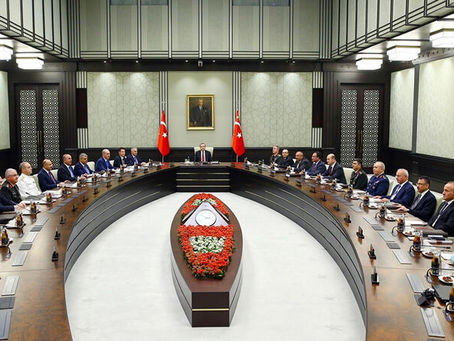 Türkiyə hökuməti Azərbaycana görə TOPLANDI