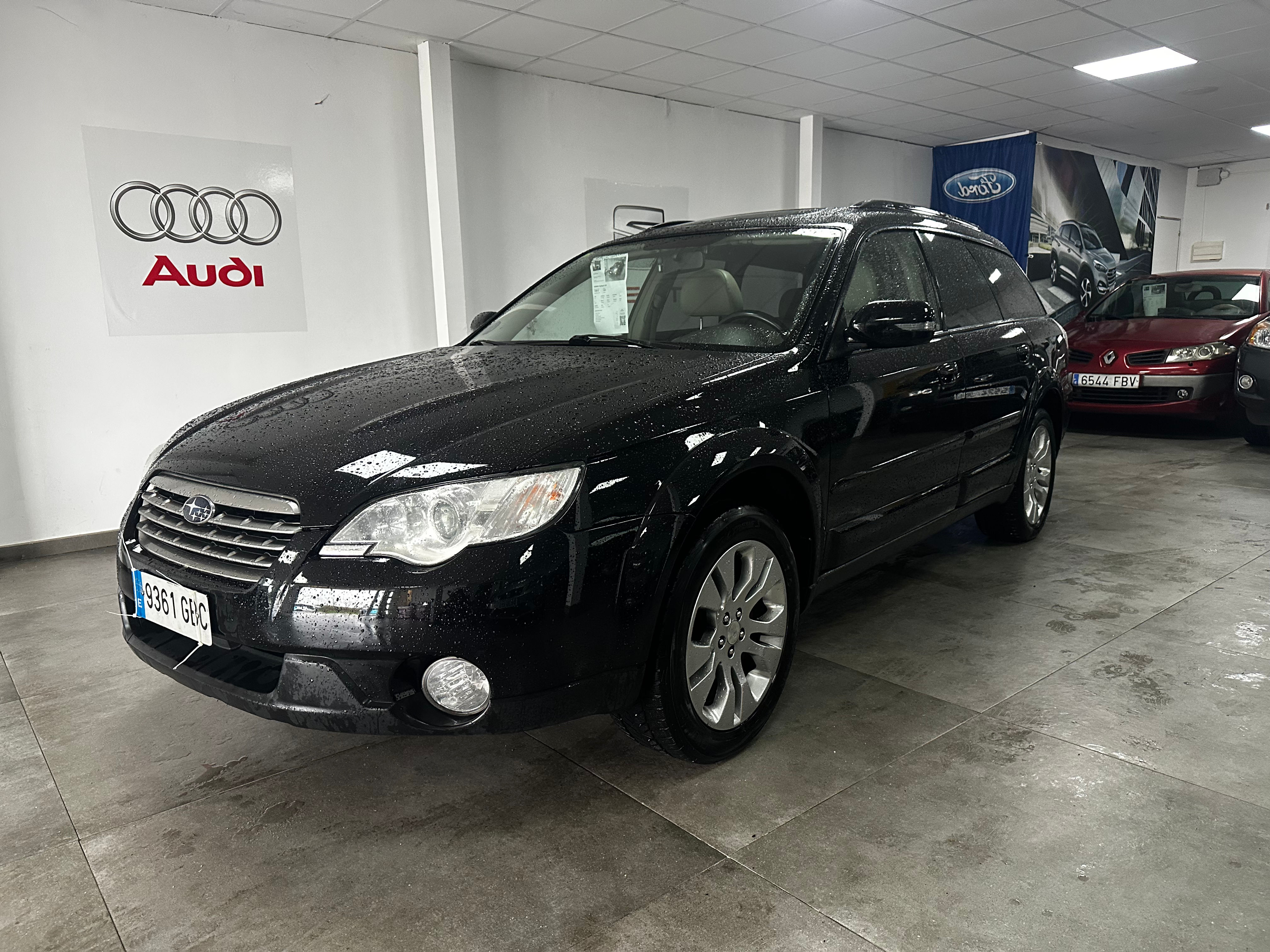 SUBARU OUTBACK 3.0R 245CV, AWD