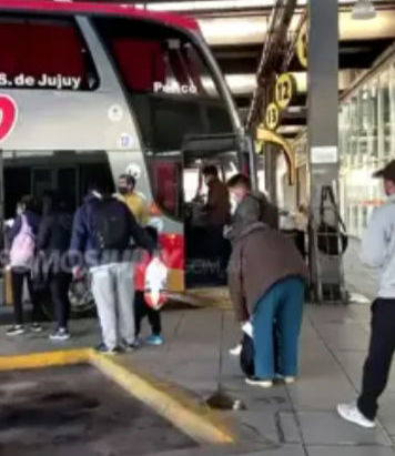 Rige desde hoy el aumento del 5% en el transporte de media distancia en Jujuy: estos son los nuevos precios