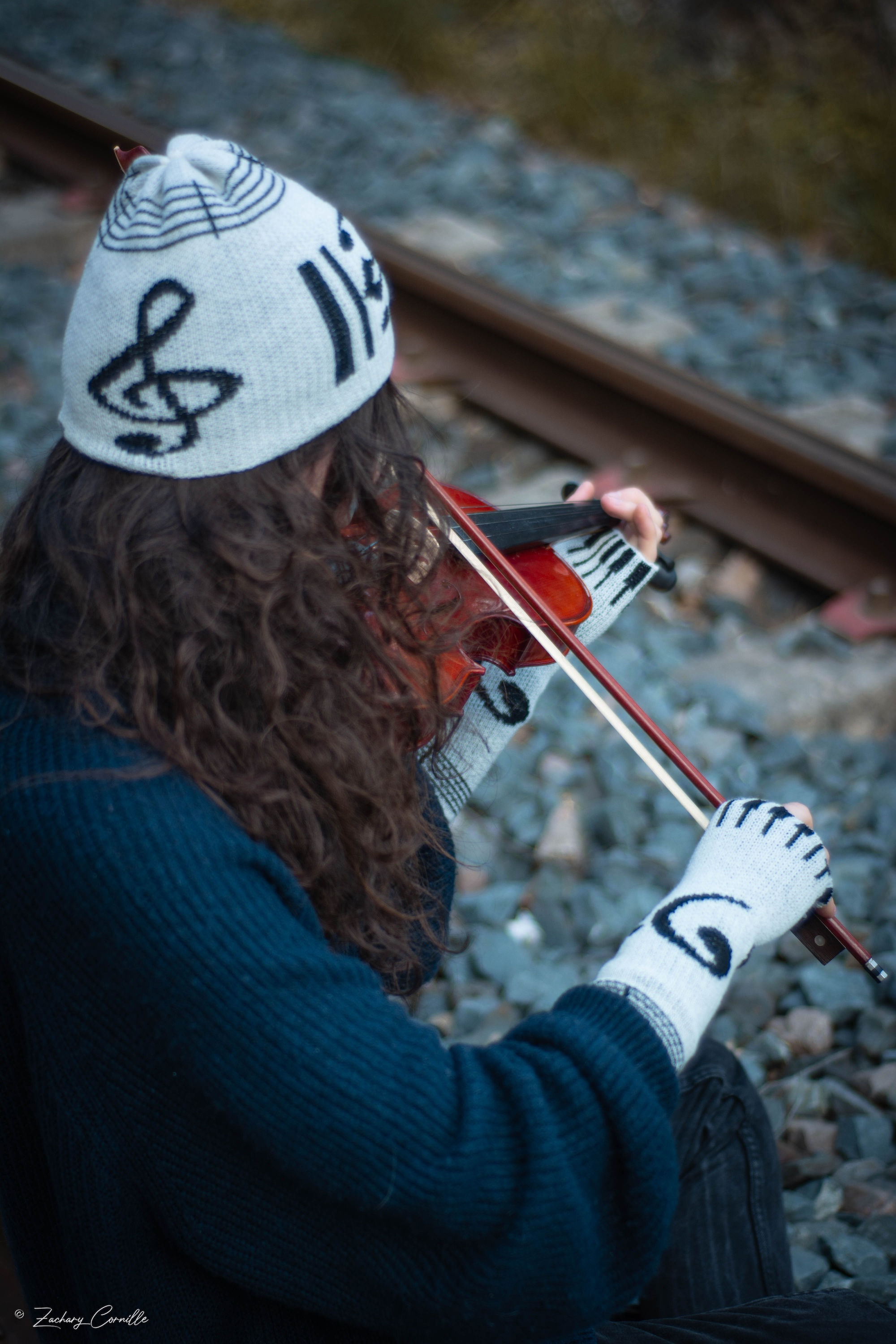 Bonnet motif notes laine 100% mérinos