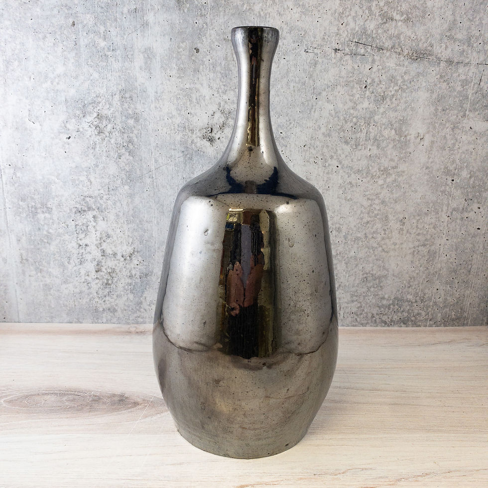 Vintage Hand-Thrown Studio Pottery Vase – Metallic Black Glaze