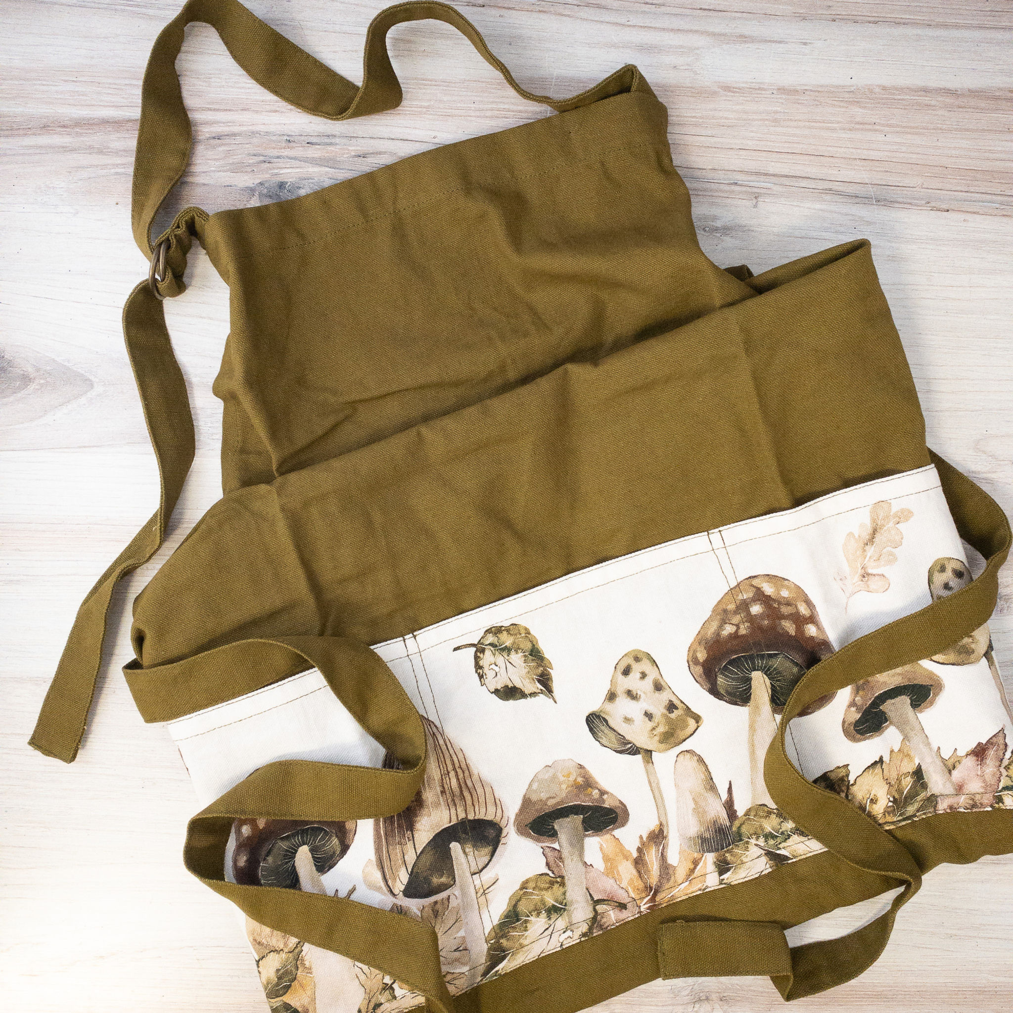Harvest Leaves Apron