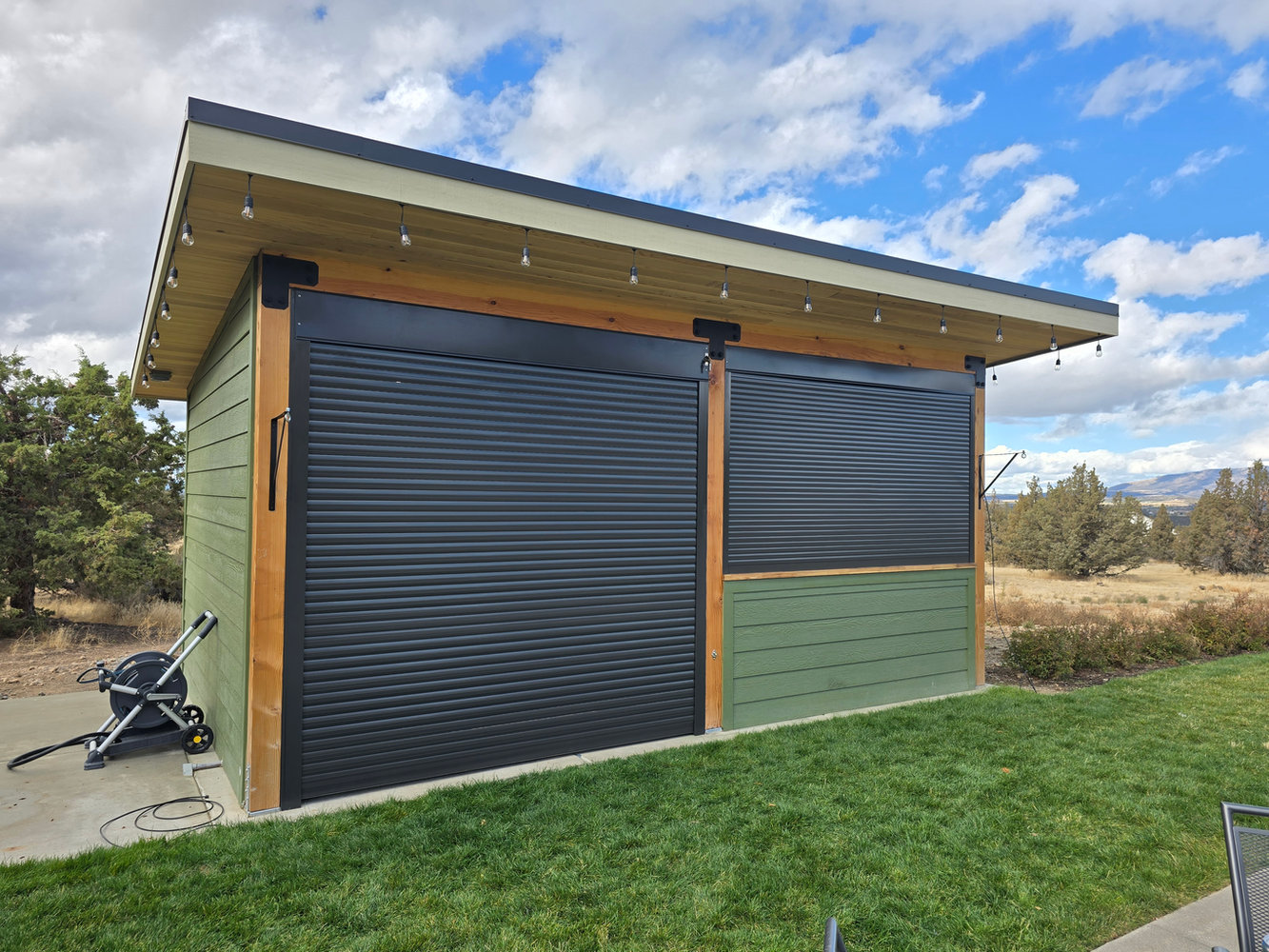Rolling shutters project