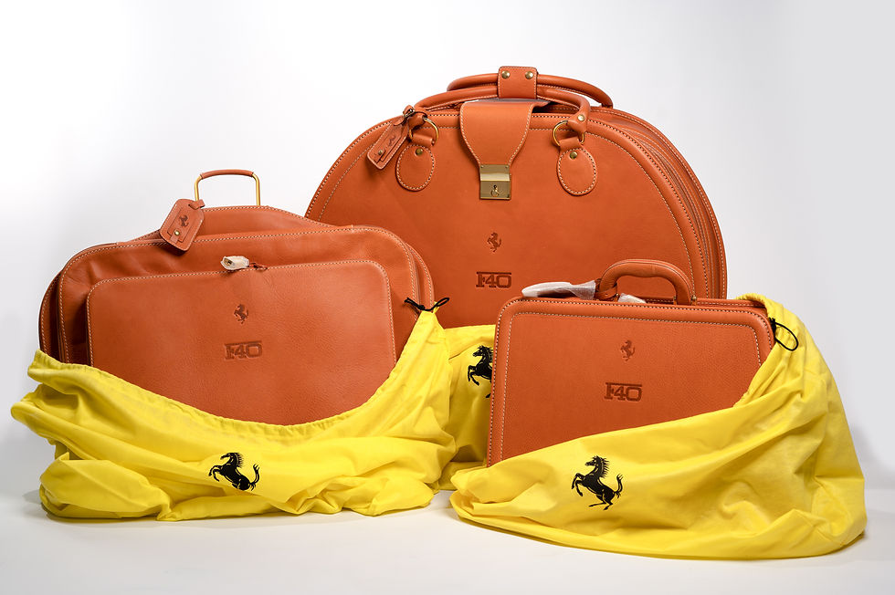 Ferrari F40 Luggage