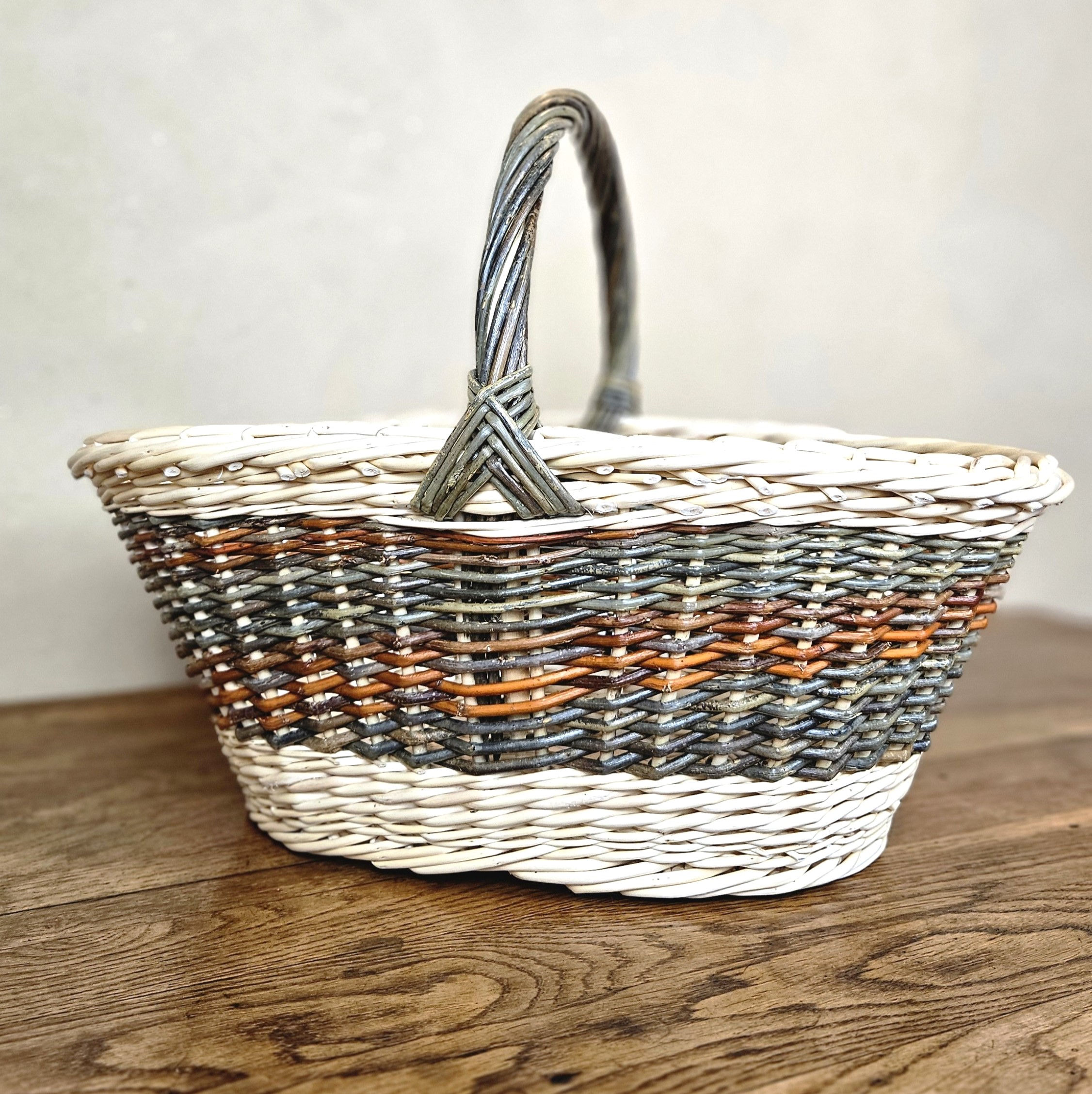 Panier à champignons en osier