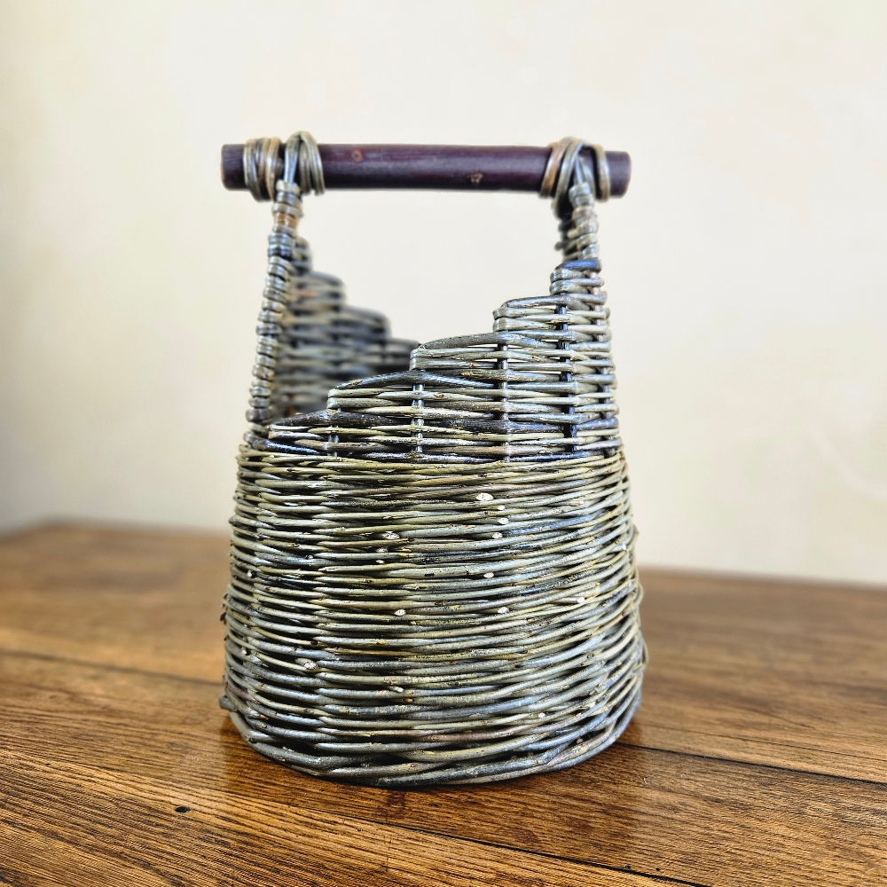 Panier à ustensiles en osier