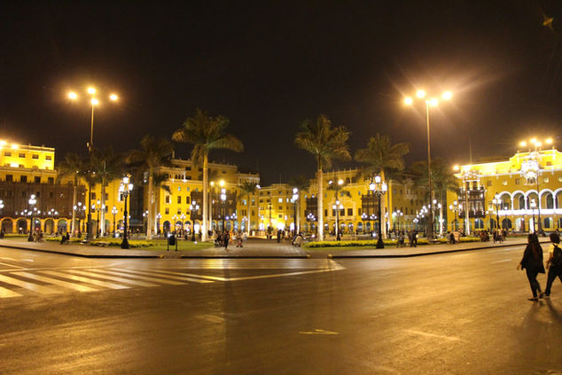 LAS NOCHES LIMEÑAS