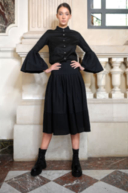Olivia shirt in black