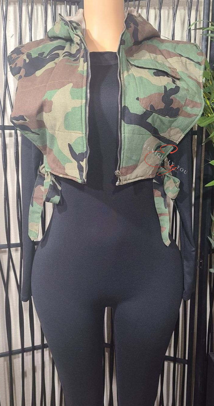 Thumbnail: Camo Pullover Hooded Jacket