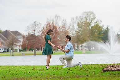 Celebrate your relationship with couples sessions by Daas Pro Media in Lafayette, Louisiana or New Orleans area. Whether it’s engagement photos or anniversaries, we focus on emotion, scenic settings, and beautiful storytelling in every shot.