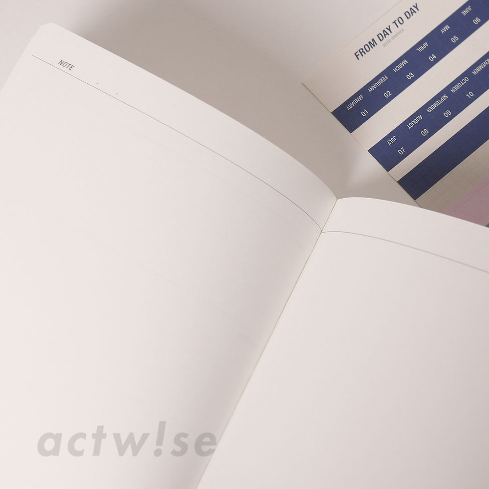 Thumbnail: From day to day-white