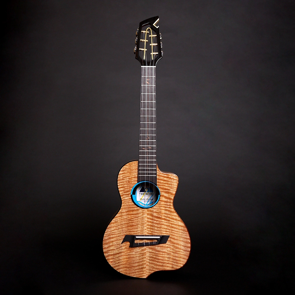 The rebel ukulele Elysium 6 Strings All solid mango