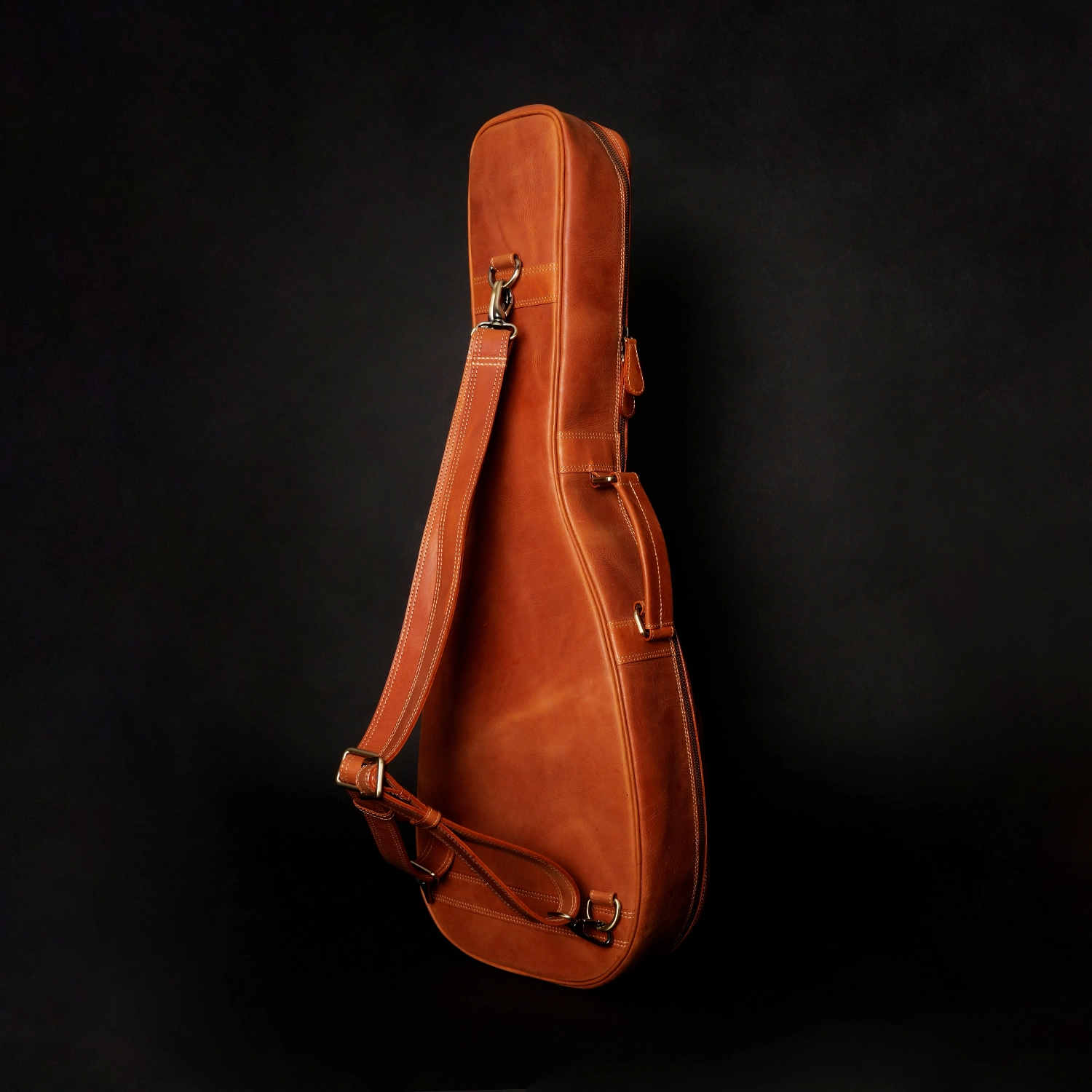 Baritone Leather Bag: The Rebel Ukulele