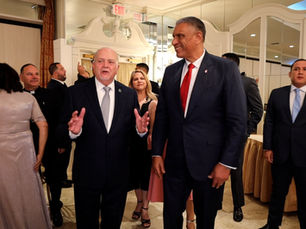 El Cónsul Jesús (Chu) Vásquez Asiste a la 9na Gala de APRODECA 2024.