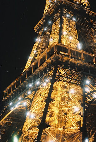 eifel tower paris 35 mm photography