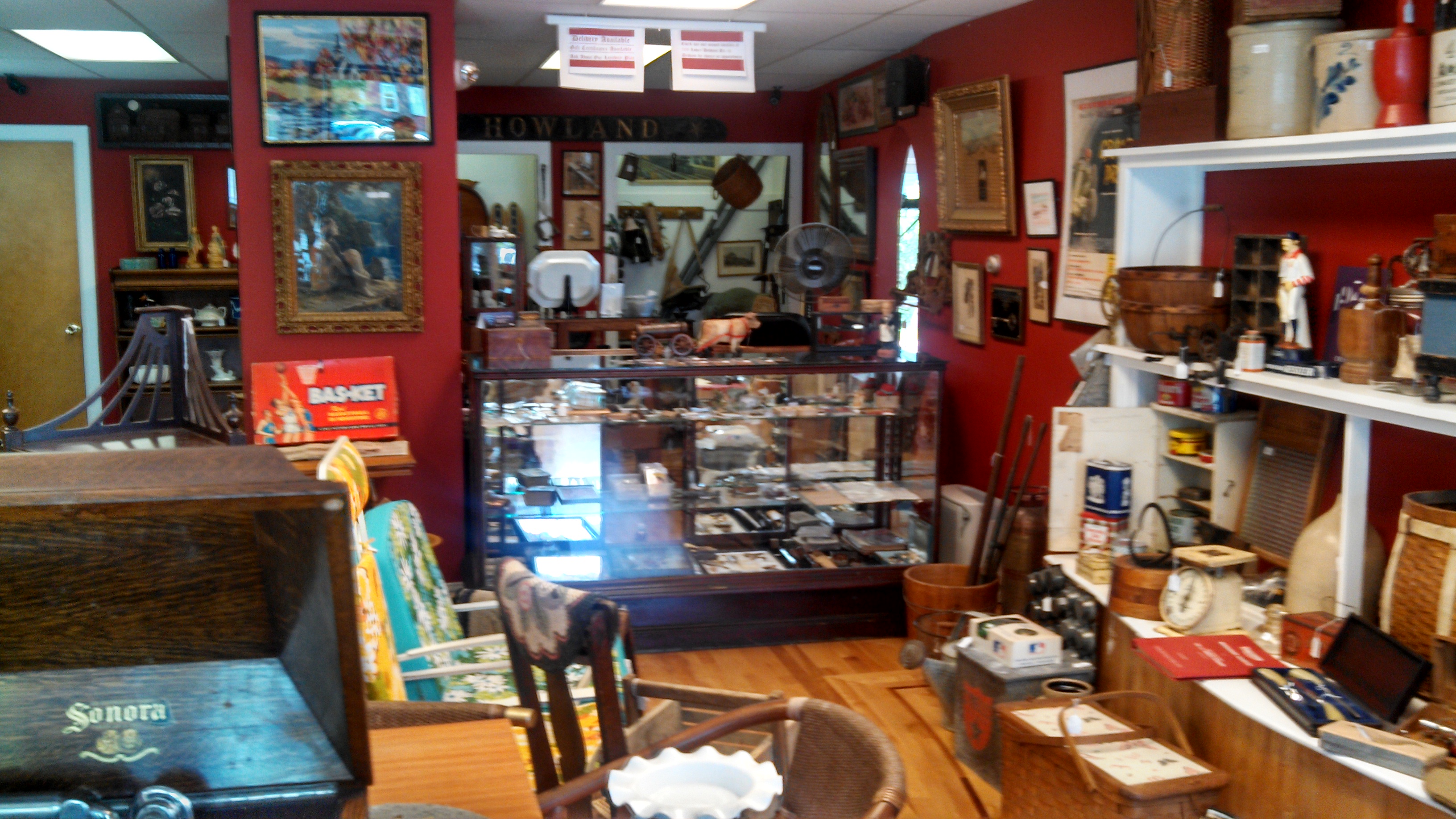 Maine Country Classics Antiques - 39 N. Main Street Brewer, Maine