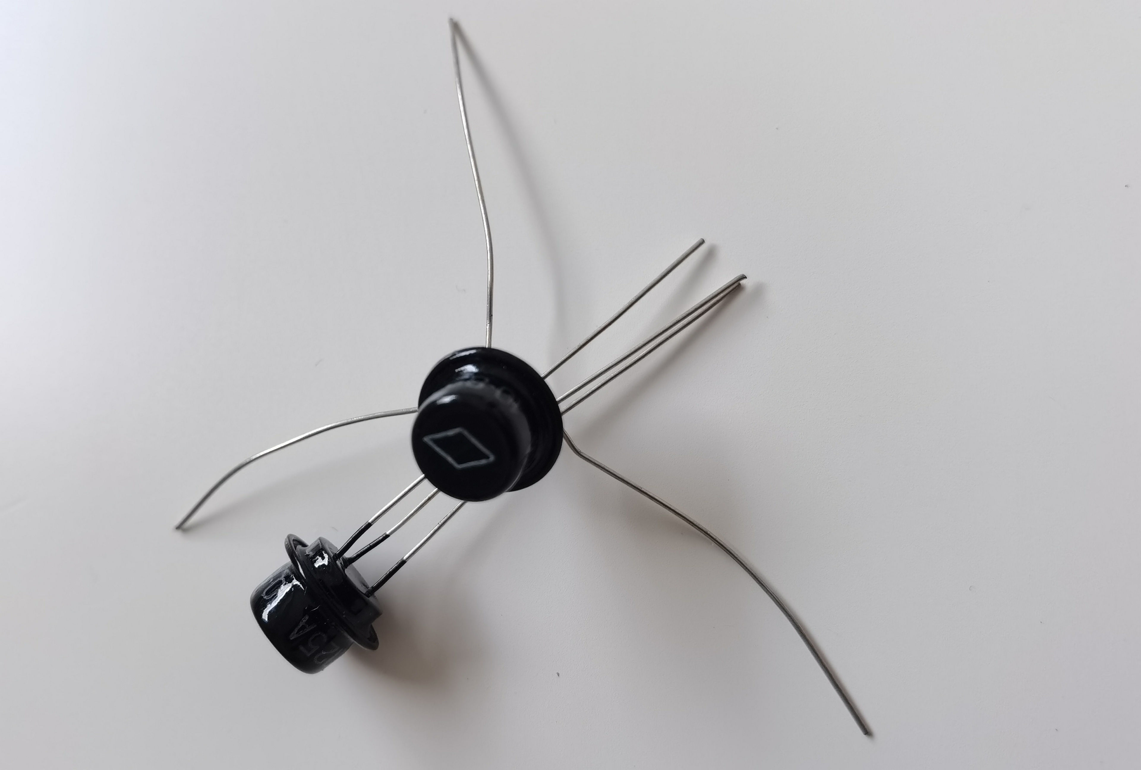 Транзистор МП25А 50 шт. / Transistor