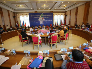 Ethnic Militias Decide Not to Sign Myanmar Government’s Cease-fire Agreement