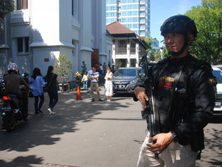 Islamic State group claims deadly Indonesia church attacks