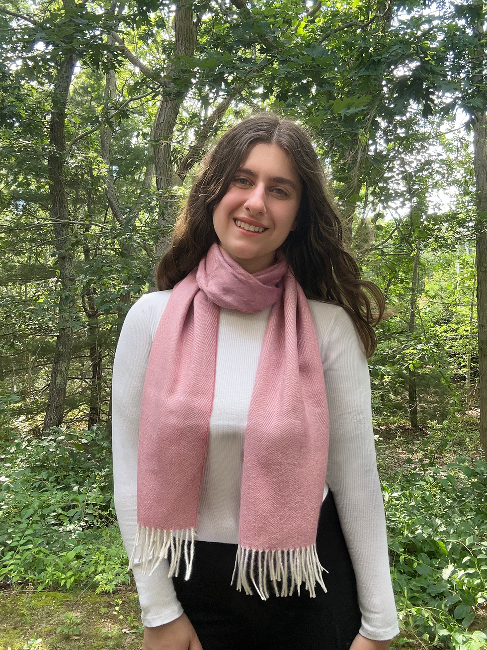Baby Alpaca Herringbone Scarf Dusty Rose Model