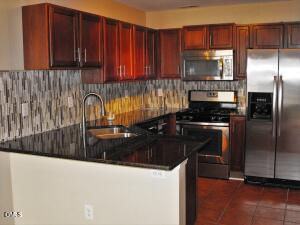 20251208155440635296000000