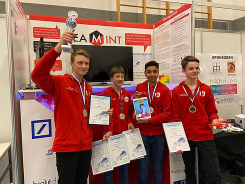 HH LM F1S 2020 TEAMINT
