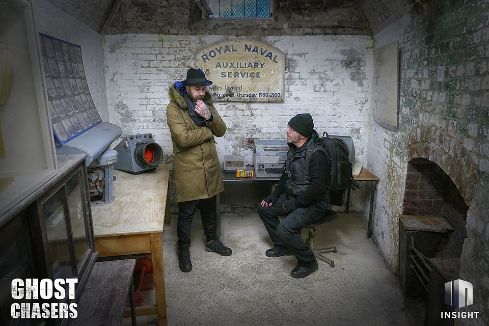 Ian and Chris Harwich Fort B
