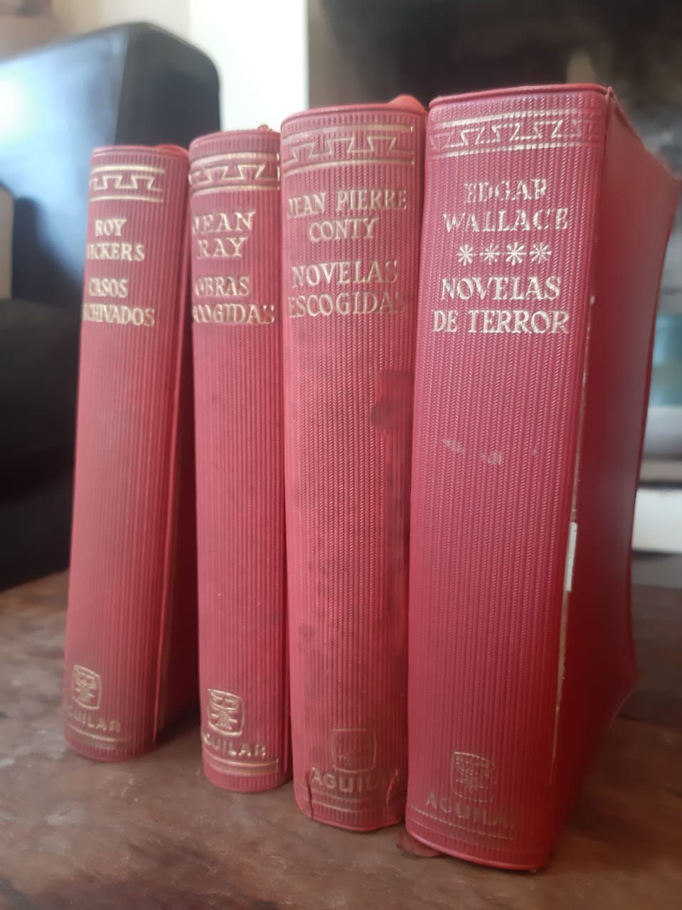 Miniatura: Novelas Escogidas, Casos Archivados, Novelas de Terror