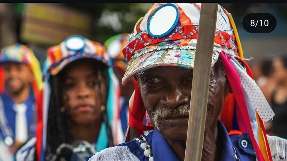 62- Capitão Raimundo Pedro de Oliveira - Homem idoso de pele retinta com bigode branco, us
