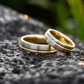 Custom Wedding Bands: Niagara Couples’ Guide to Timeless Designs