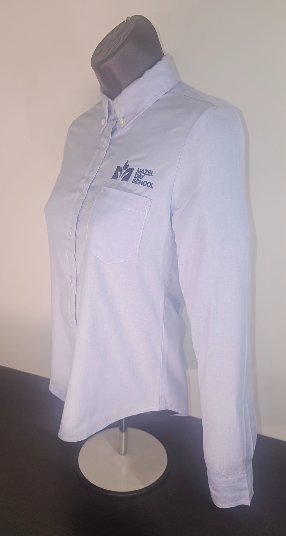 Thumbnail: Middle School - Girls Long Sleeve Oxford Dress Shirt