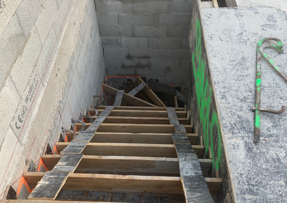 escalier coffrage béton
