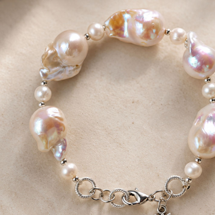 White Baroque Pearl With Round Pearl Bracelet
