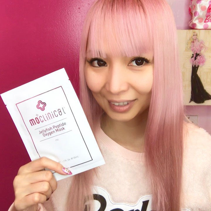 Thumbnail: MO Clinical Jellyfish Peptide Oxygen Mask for deep hydration and anti-aging