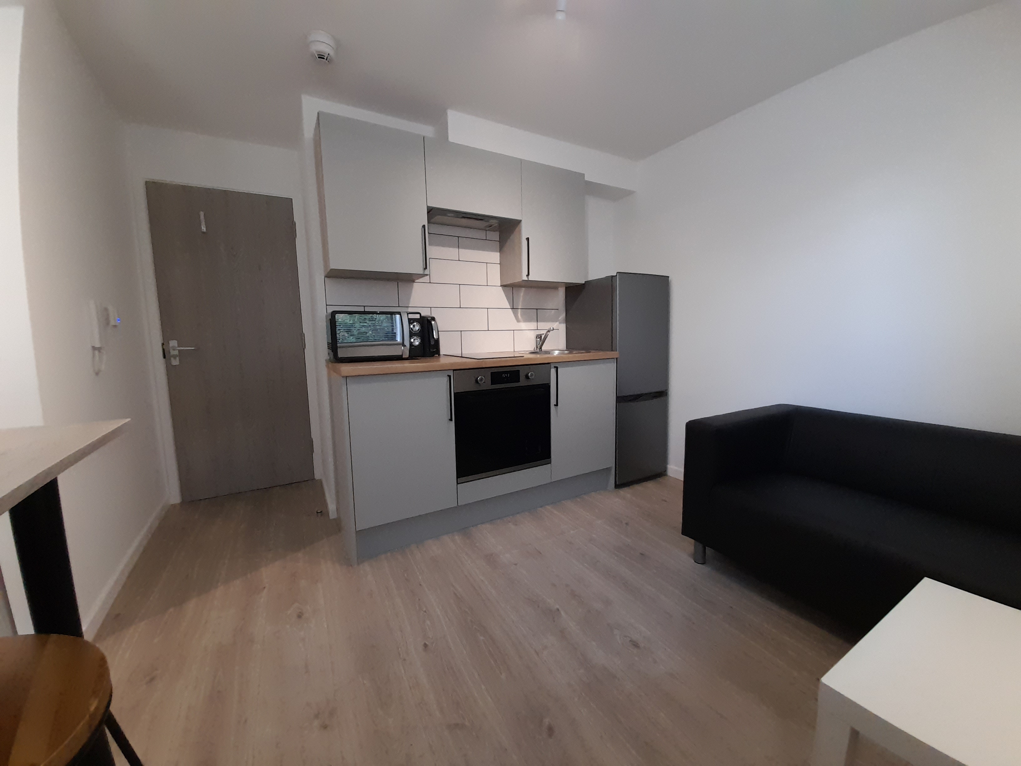 Princes Hall Flat 3 — photo 3