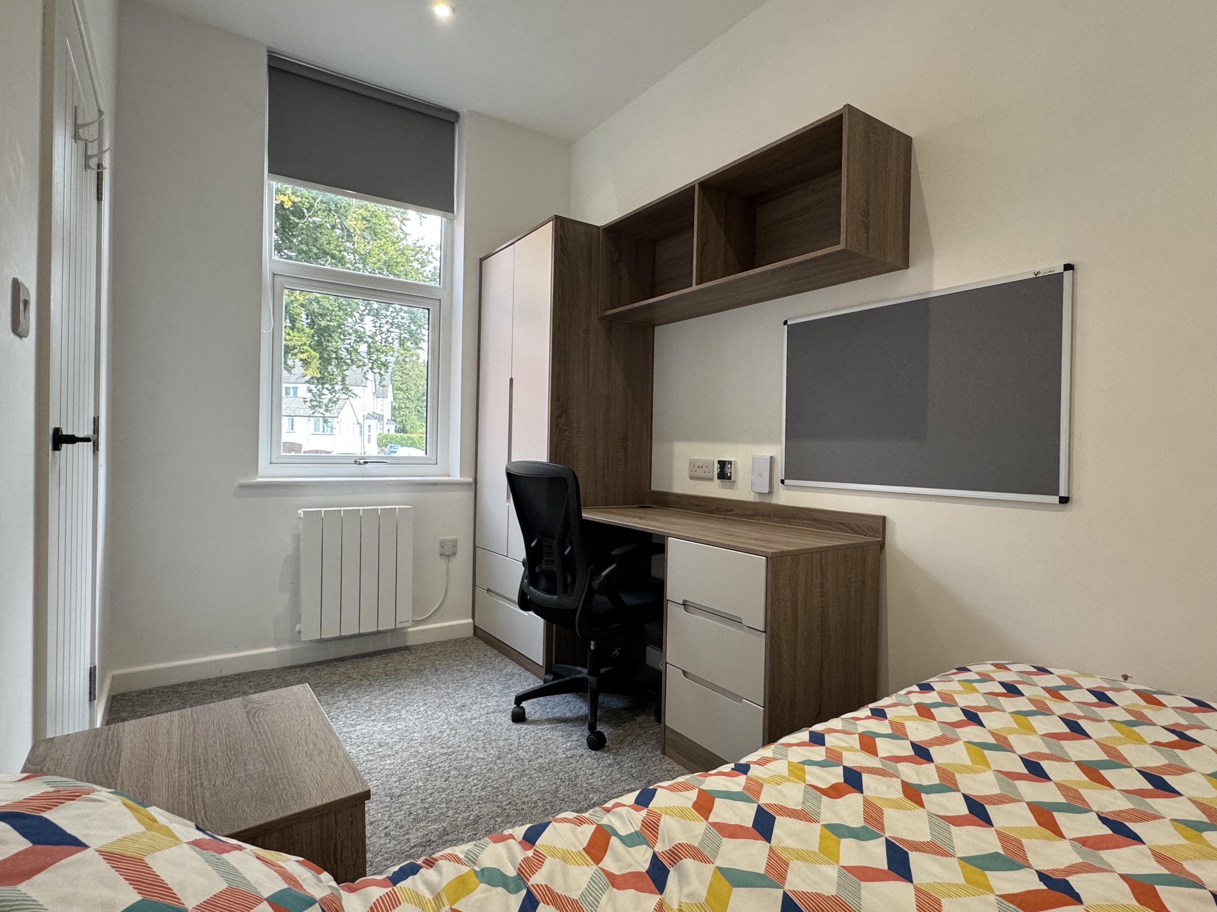 The Willows Flat 6