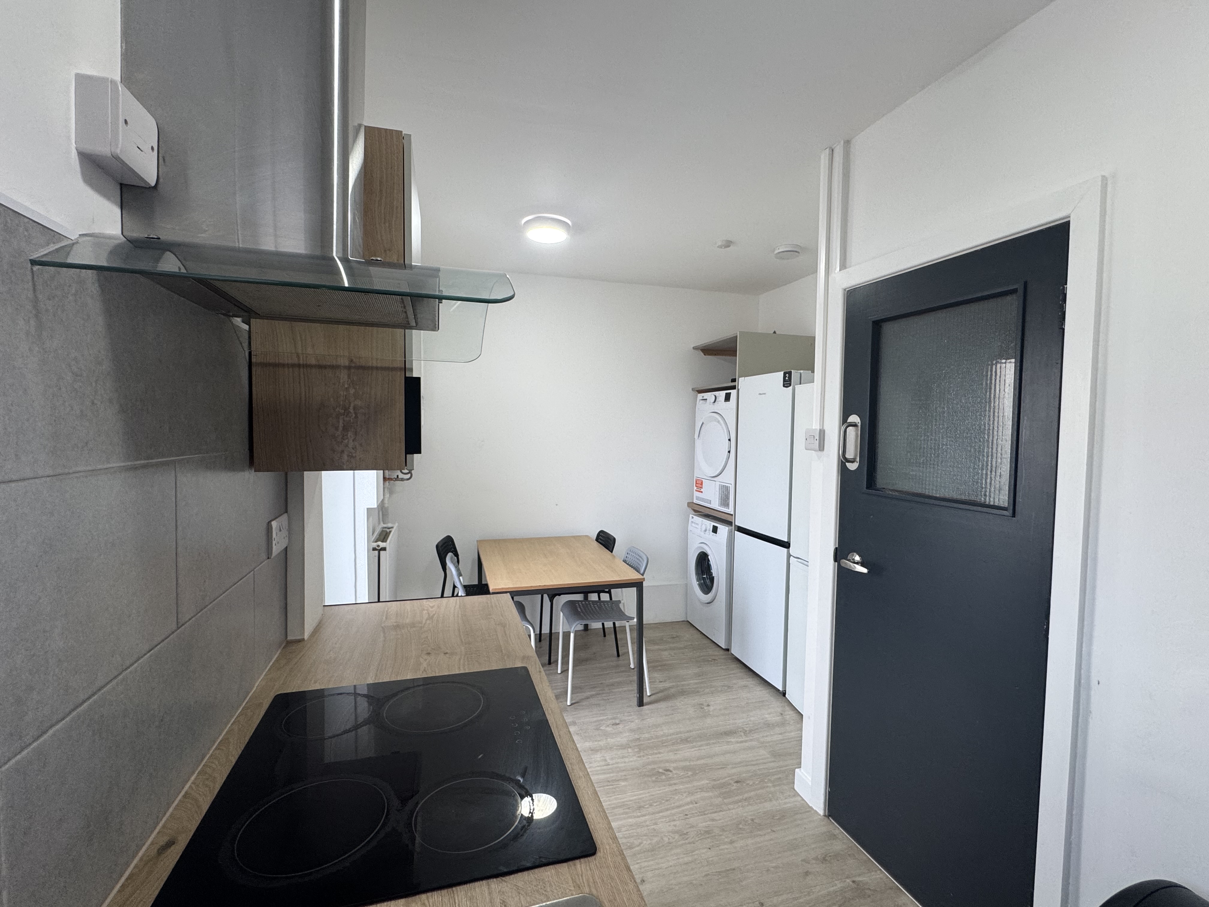 Trem Yr Aifft Flat 10  — photo 10