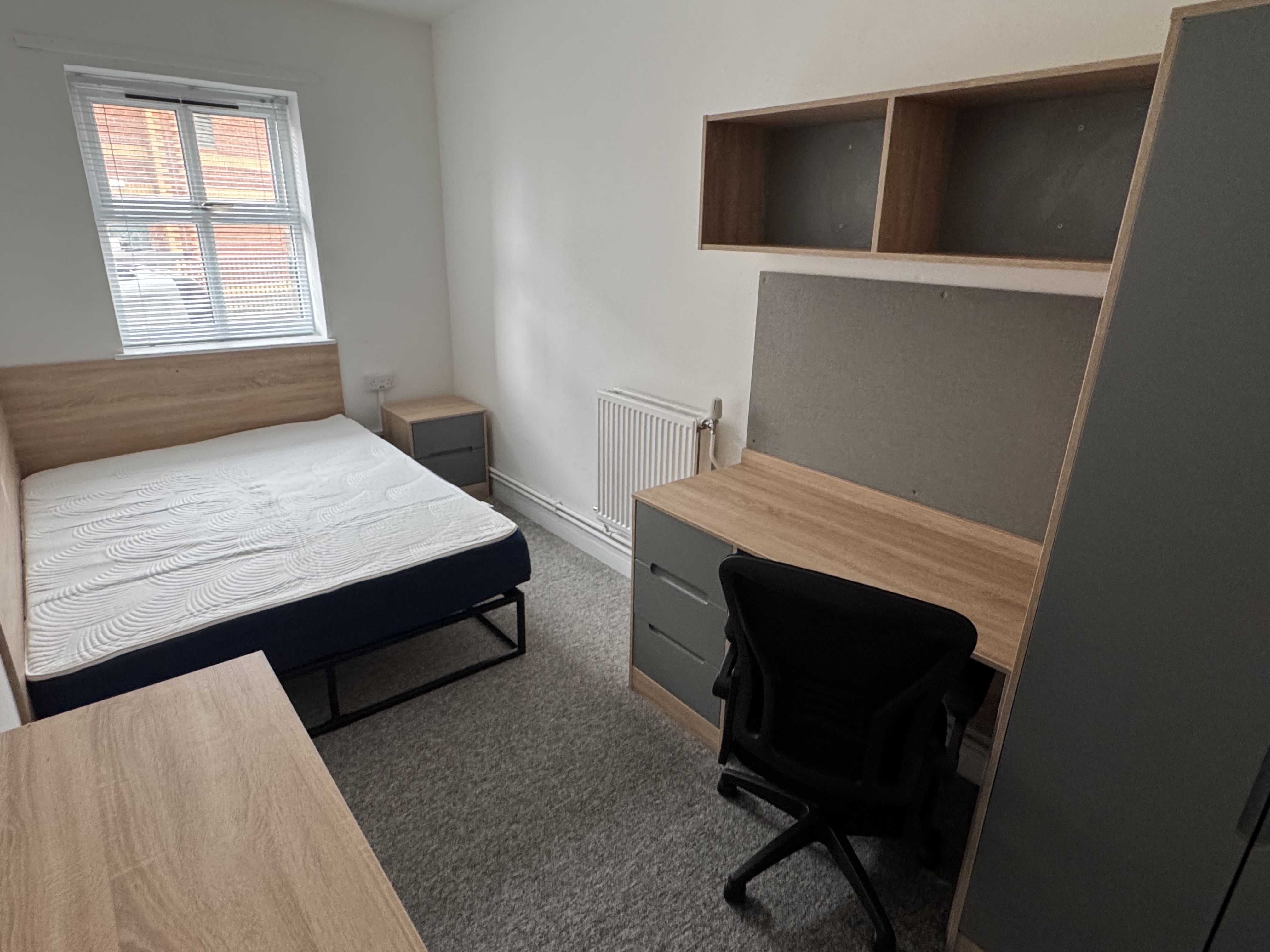 Trem Yr Aifft Flat 1