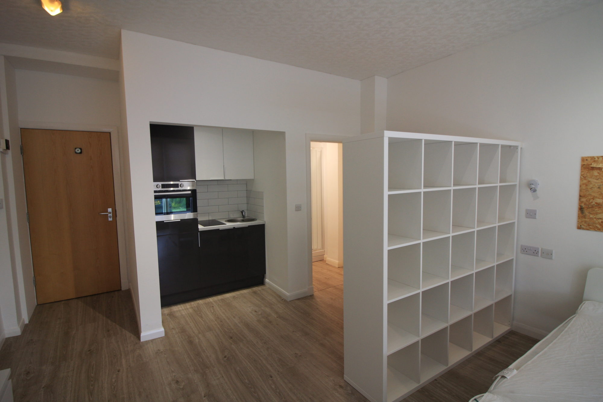 Meirion Studio 8 — photo 2