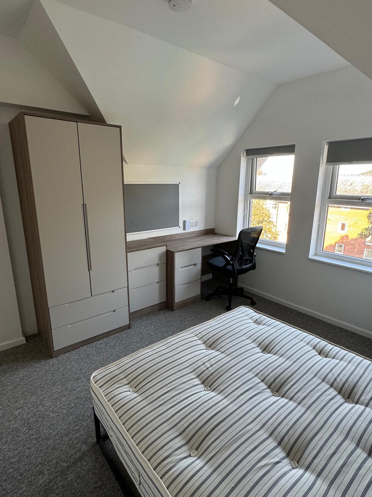The Willows Flat 7  — photo 8