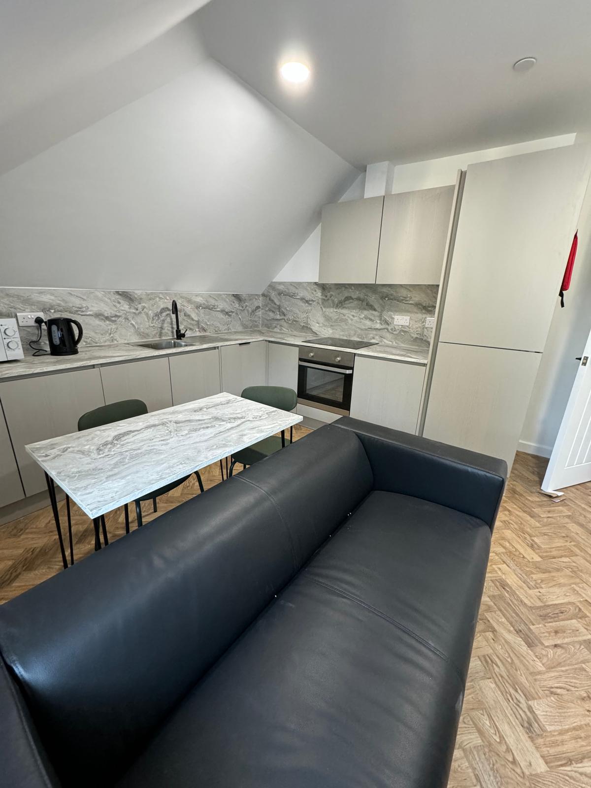 The Willows Flat 7  — photo 4