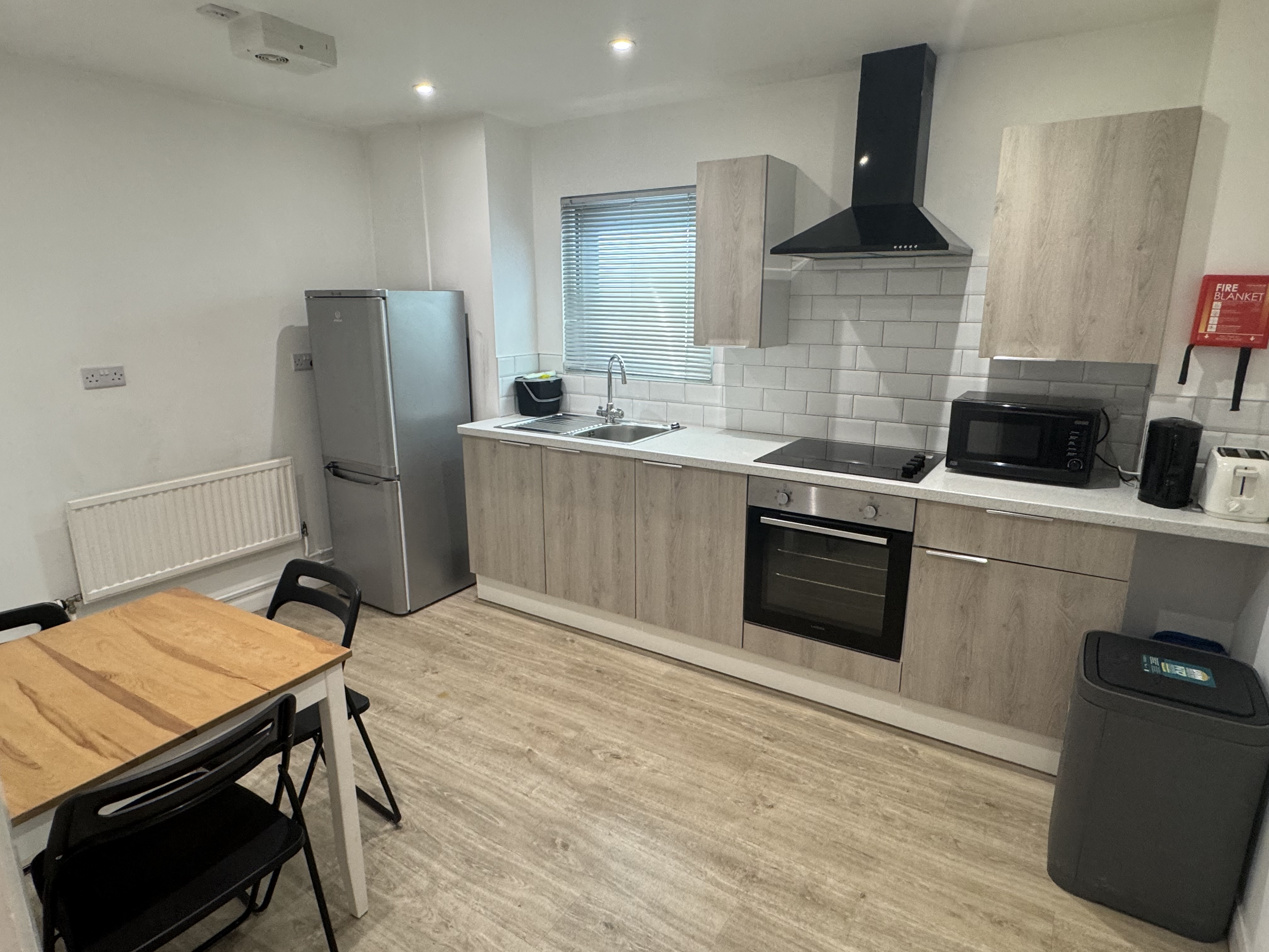 Meirion Flat 31-32
