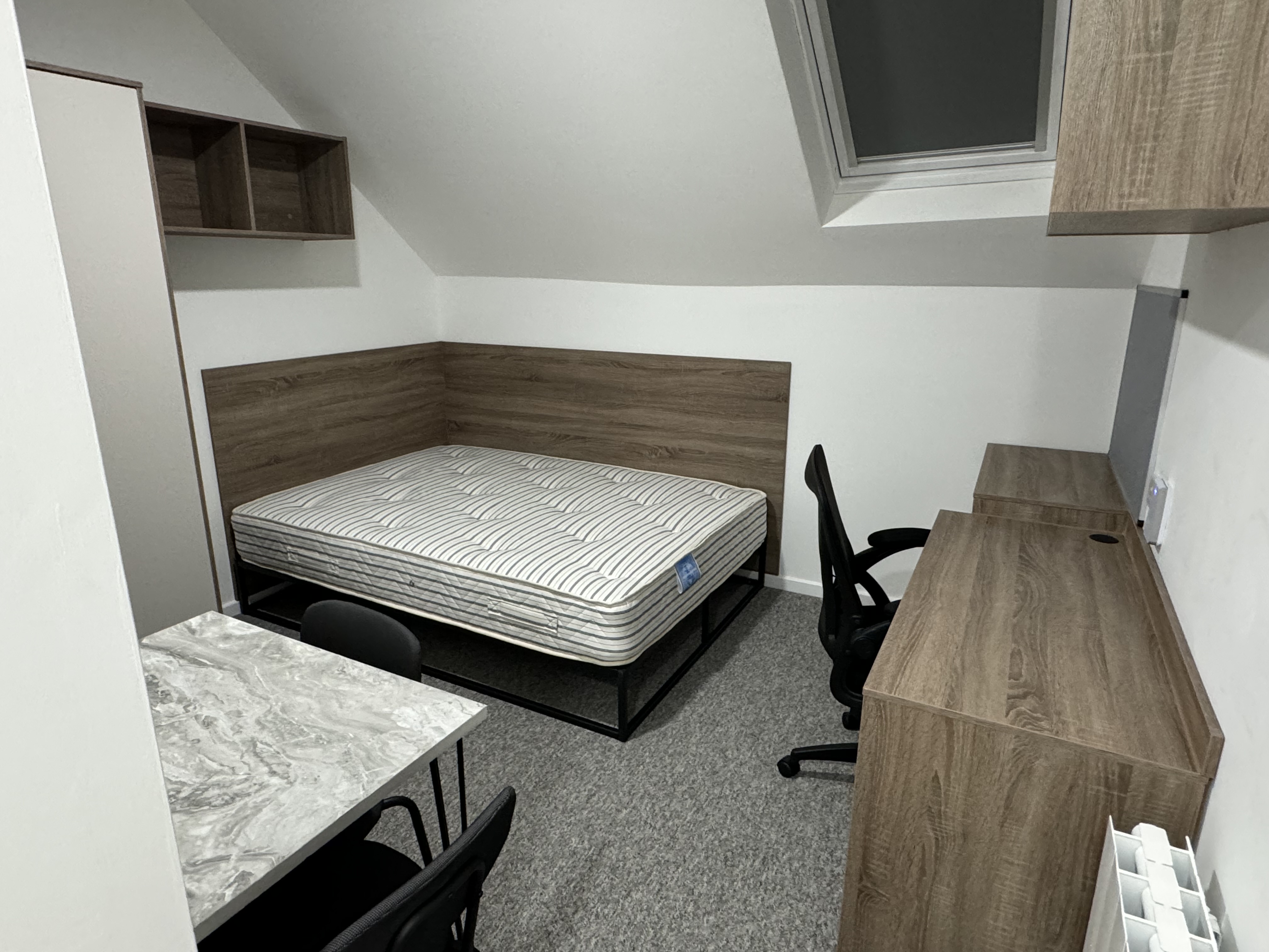 The Willows Flat 8  — photo 4
