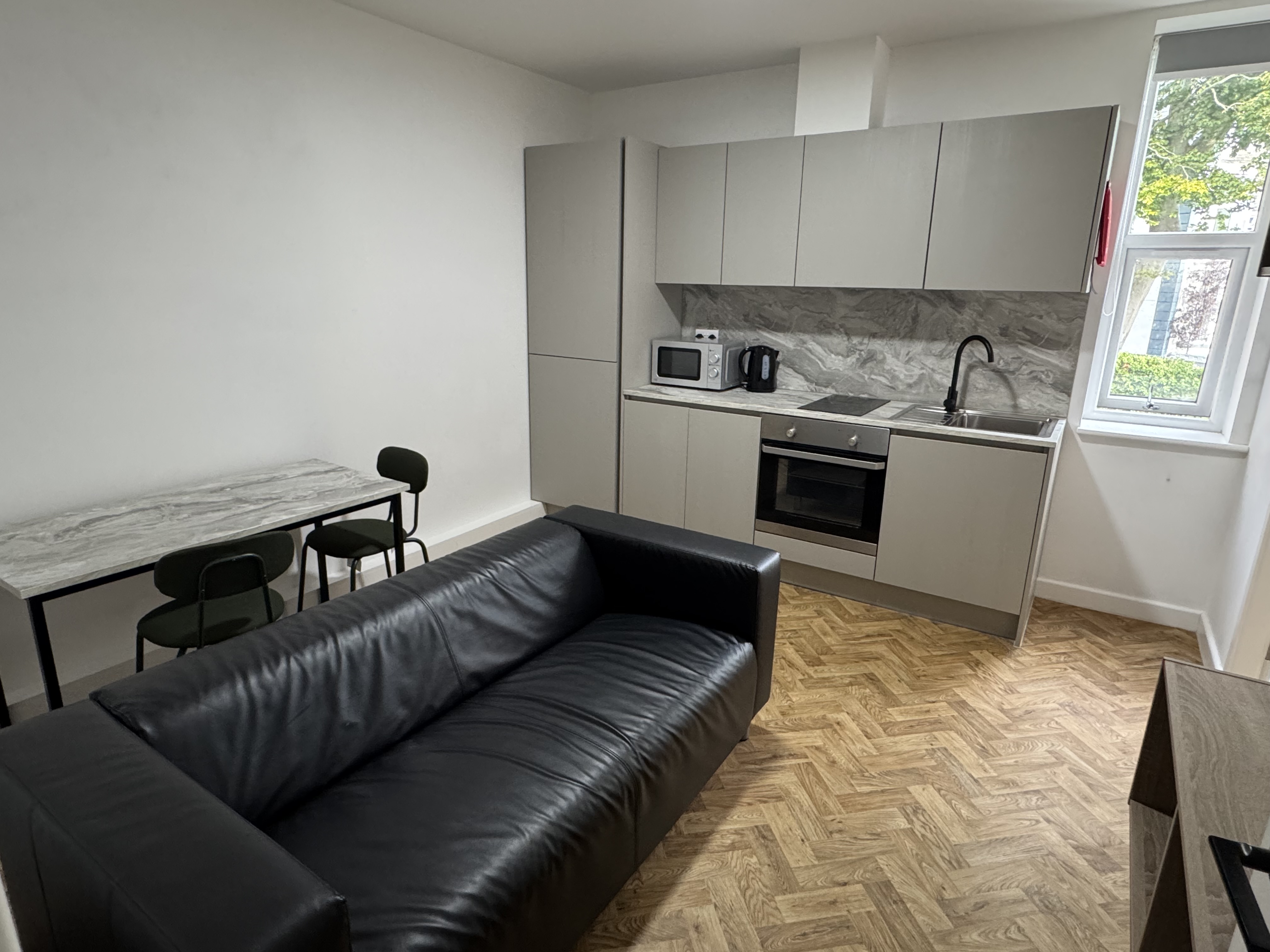 The Willows Flat 6  — photo 4