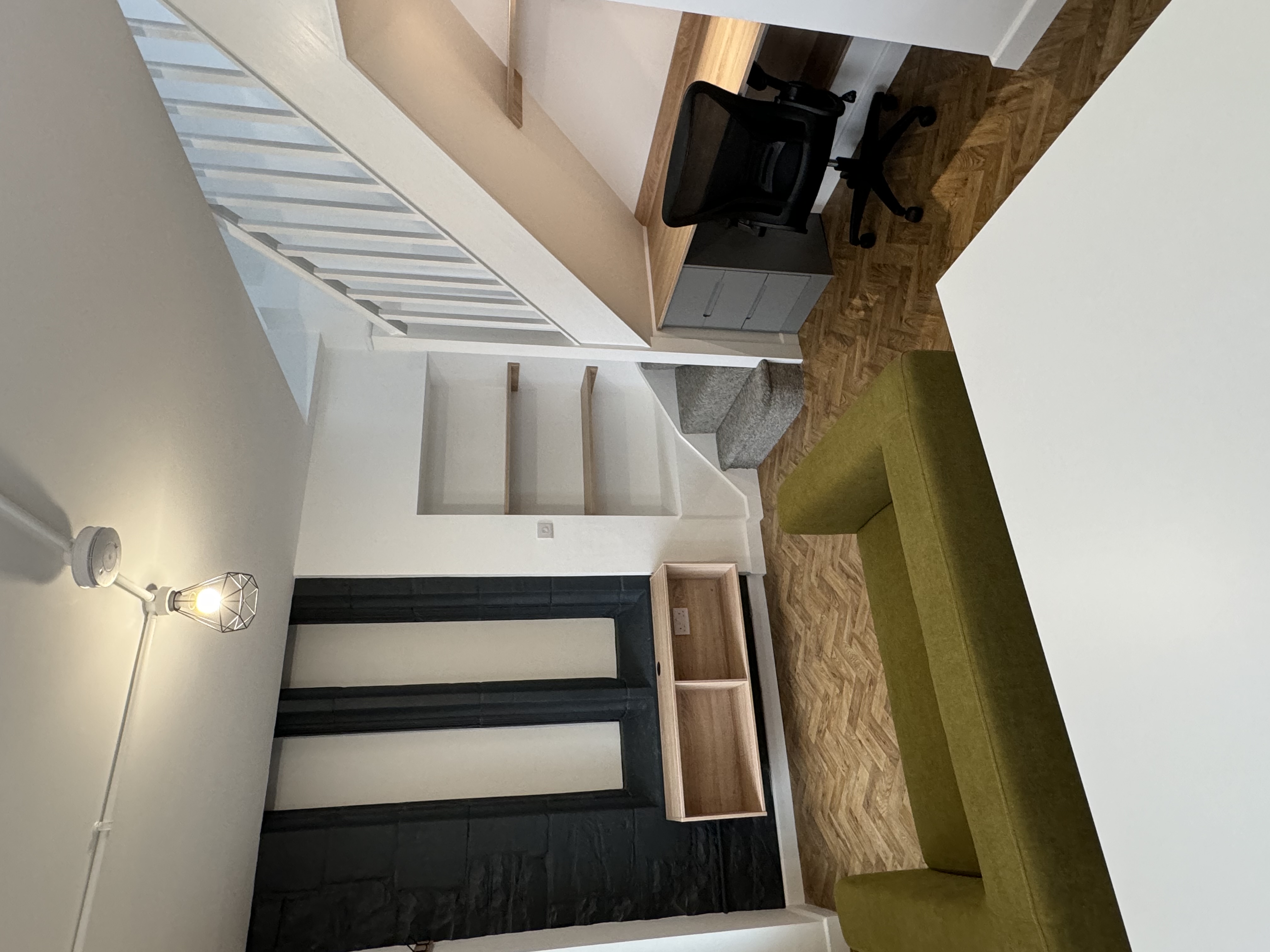 Apartment 4
