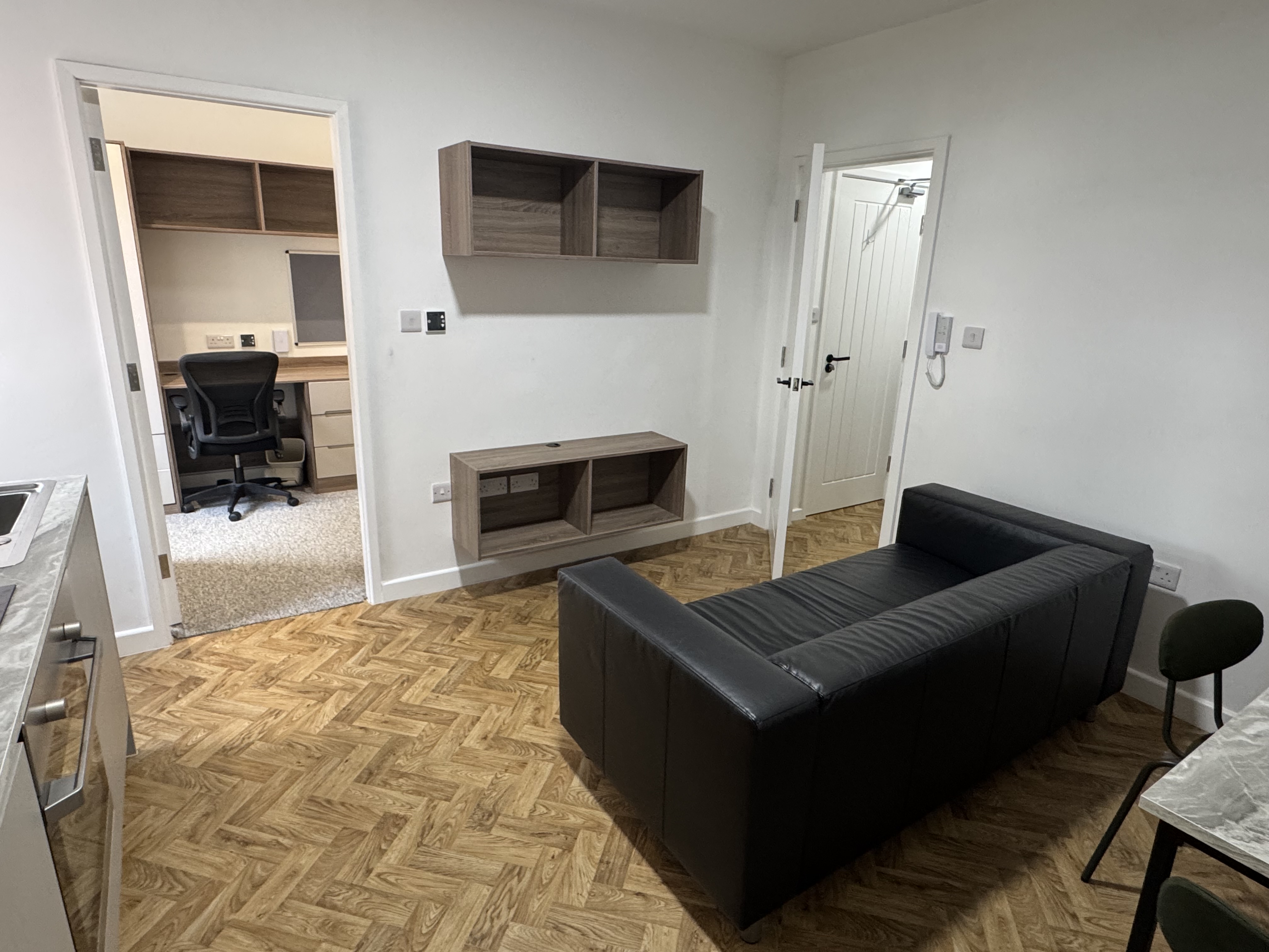 The Willows Flat 6  — photo 5