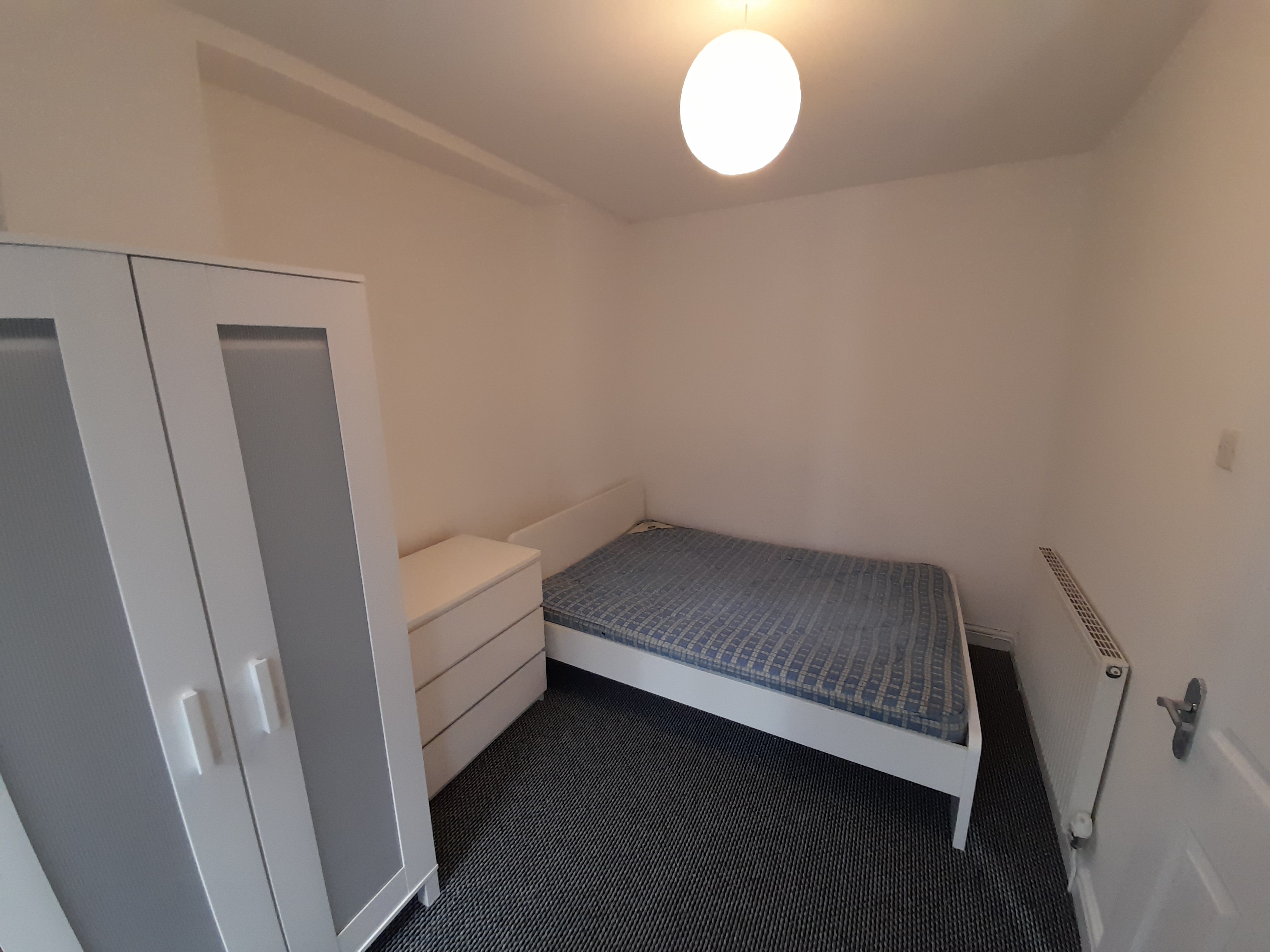 23 Garth Road — photo 4